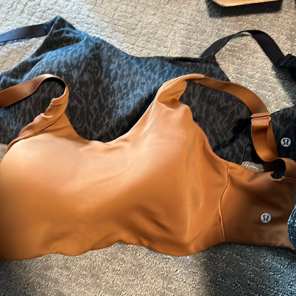 lululemon athletica Women's Sports Bra in Brown and Black Pattern
